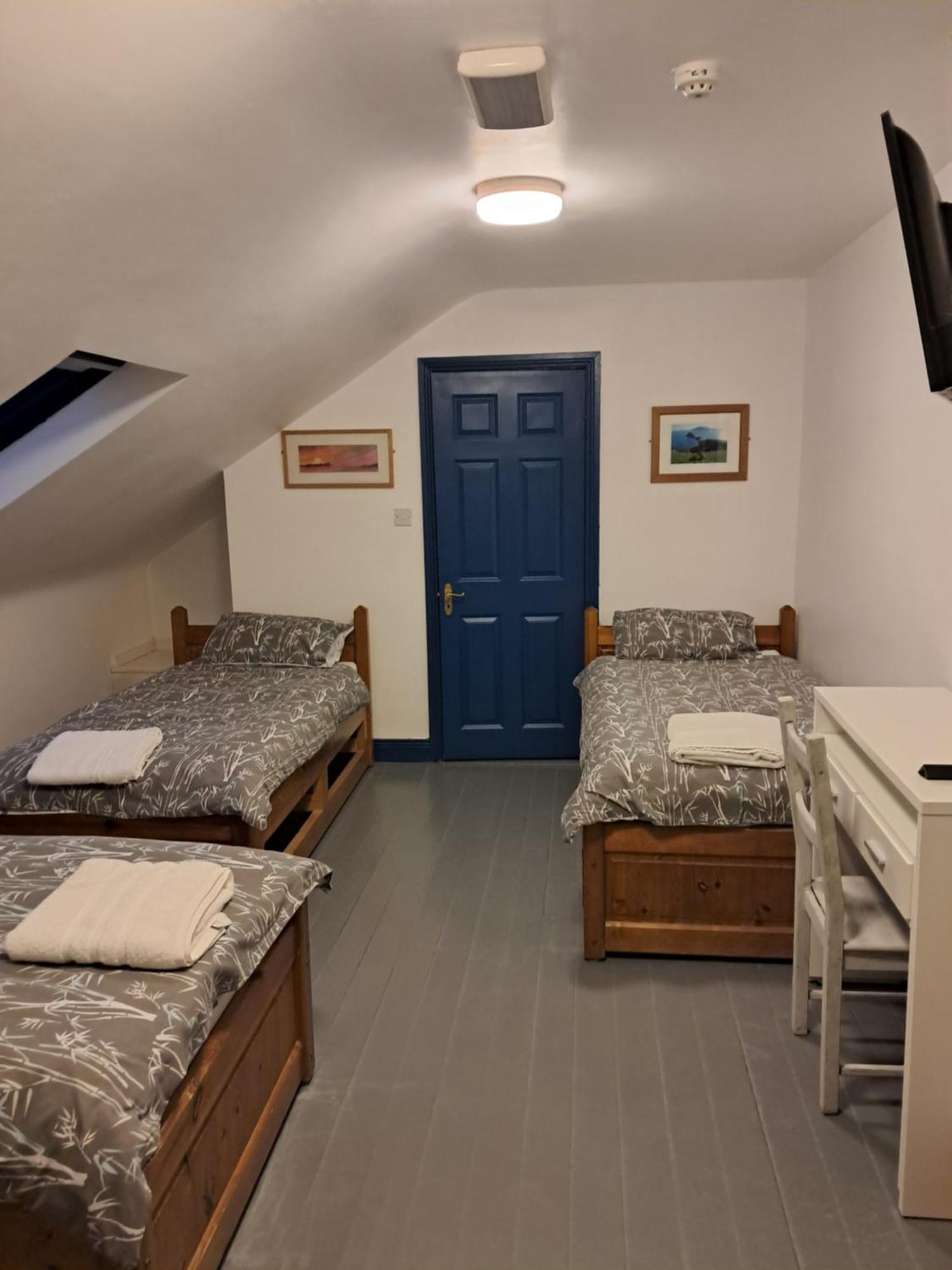 Coastguard Lodge Hostel At Tigh Tp Glaise Bheag 部屋 写真