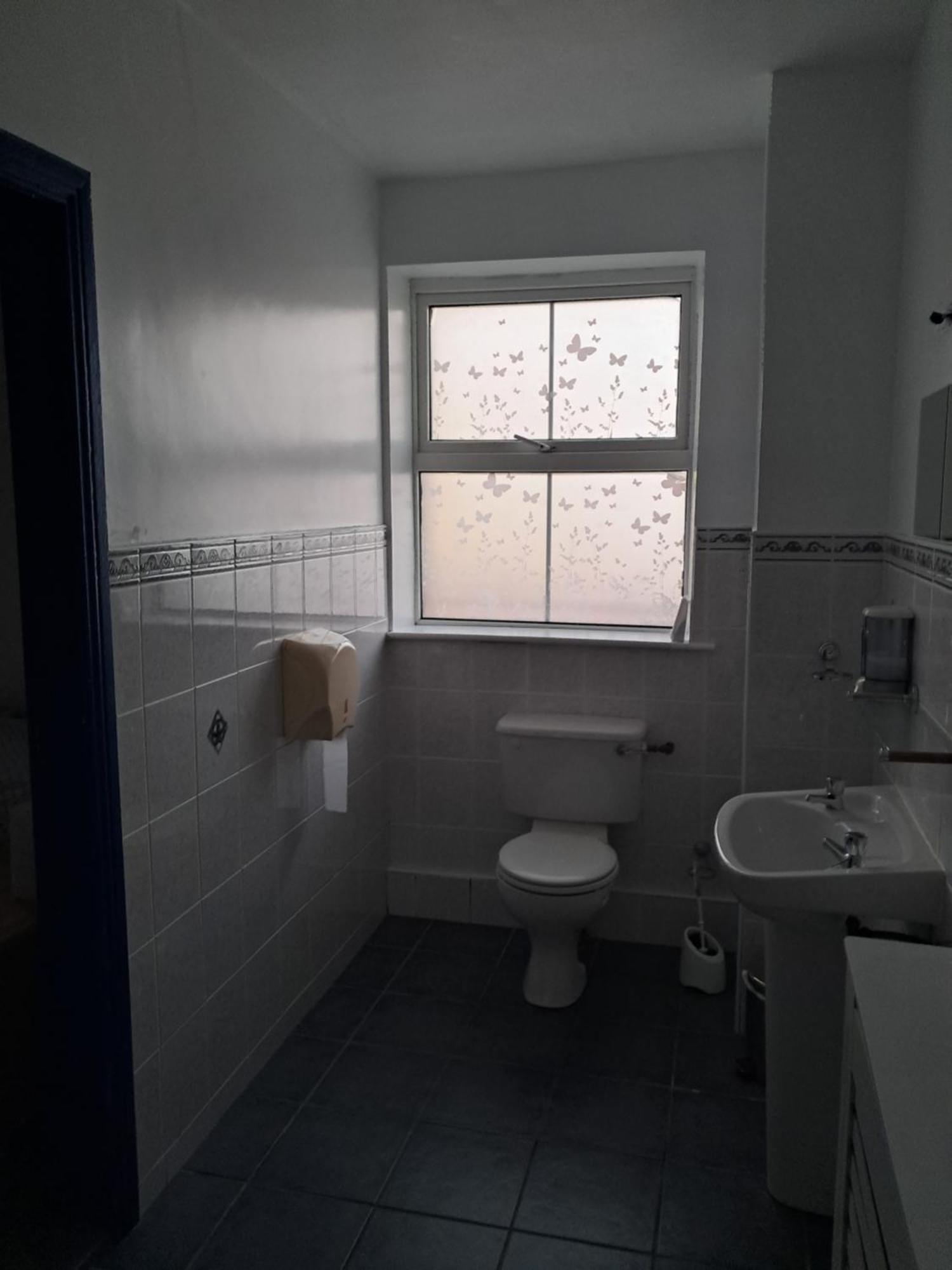 Coastguard Lodge Hostel At Tigh Tp Glaise Bheag エクステリア 写真